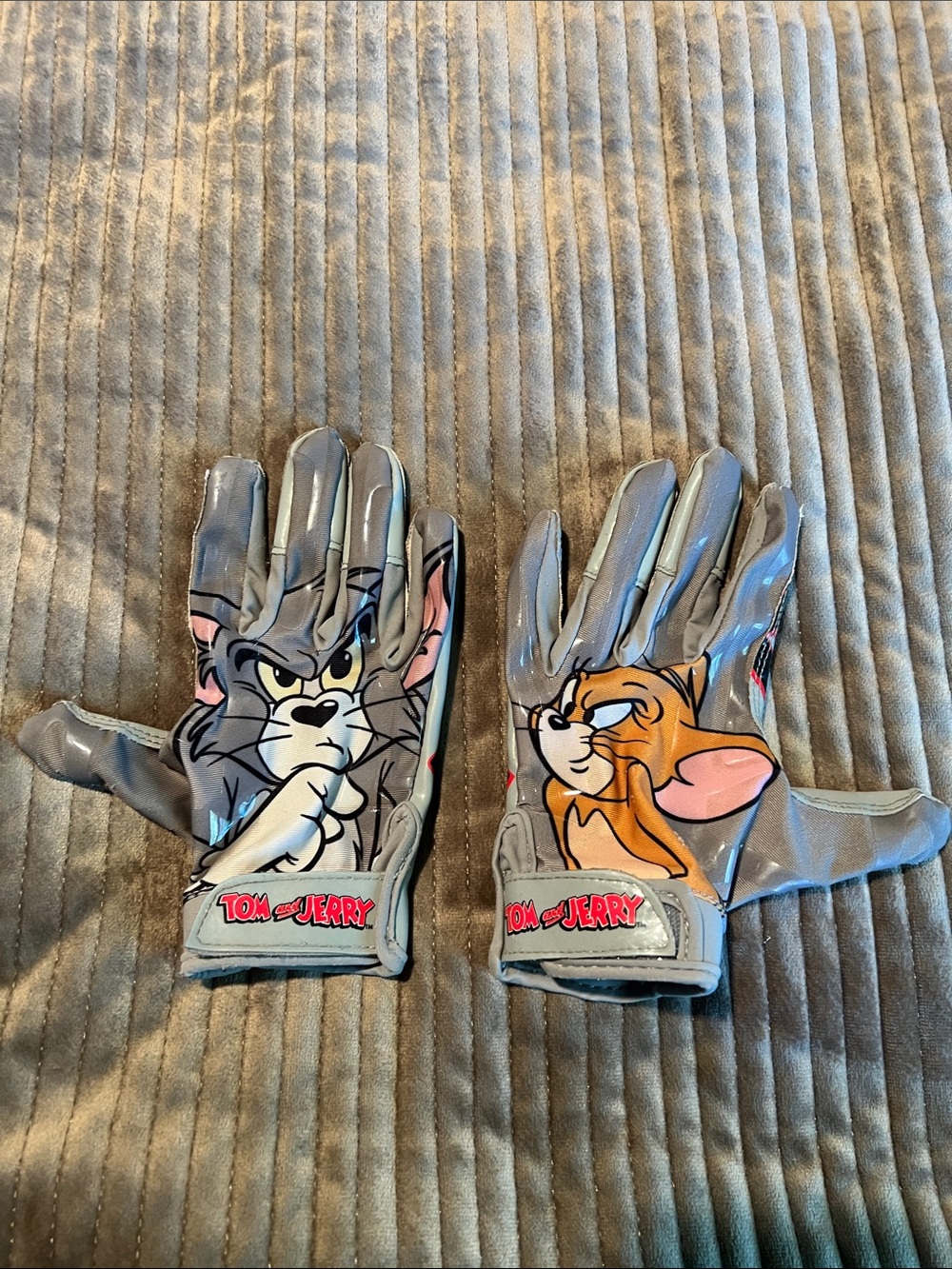 Phenom Elite VaporStick Tom & Jerry Football Gloves